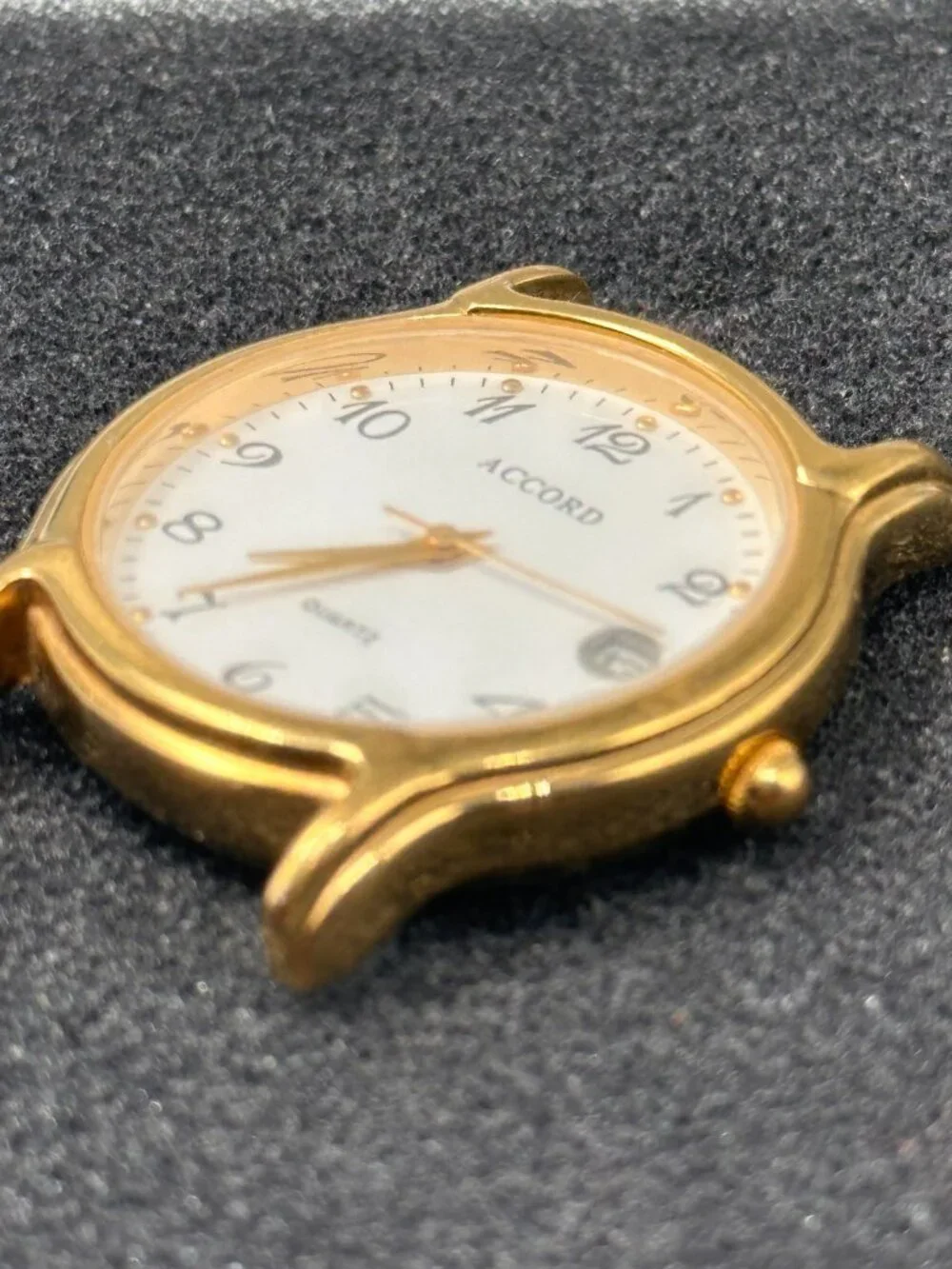 3/$30 Accord Watch No Band Mens Gold Tone White Dial 32MM New Battery